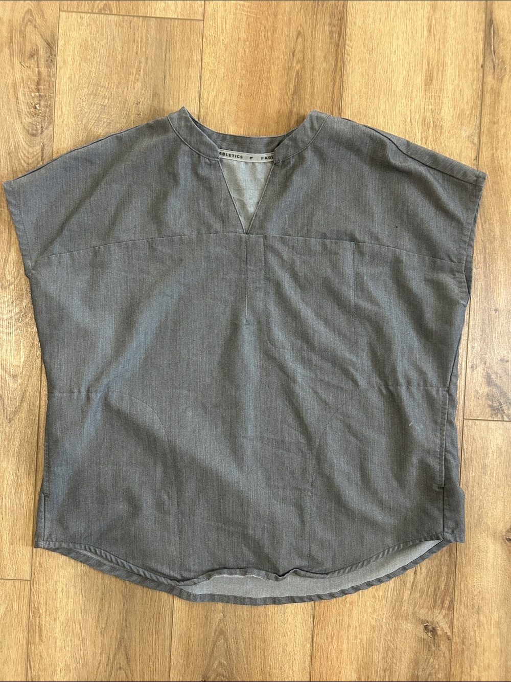 Fabletics Gray V - Neck Scrub Top